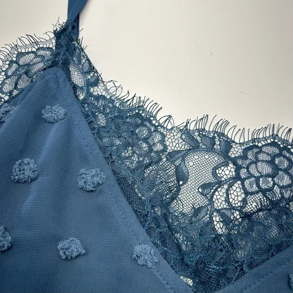 A Beautiful Soul Top Women’s 2X Lined Lace NWT ADJ. Straps Yarn Pompom Accents - Picture 6 of 16